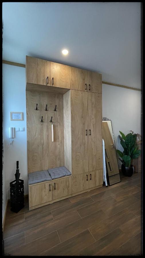 Good Knight Apartman Apartment Szeged Ngoại thất bức ảnh